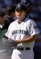 Mariners' Sasaki forced to leave game